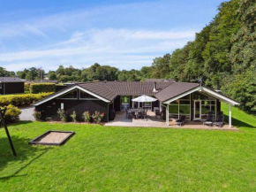 Holiday Home Edin - 150m from the sea by Interhome